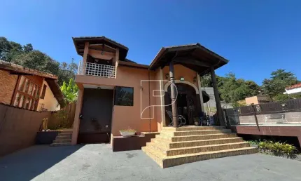 Casa de Condomínio para venda em Granja Viana - Colinas De São Fernando de 246.00m² com 3 Quartos, 3 Suites e 2 Garagens