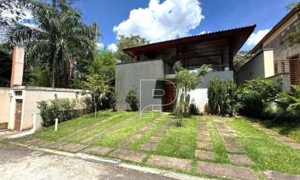 Casa de Condomínio para venda em Granja Viana de 150.00m² com 3 Quartos, 3 Suites e 2 Garagens