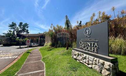 Casa de Condomínio para venda em Vila Do Golf de 300.00m² com 3 Quartos, 3 Suites e 4 Garagens