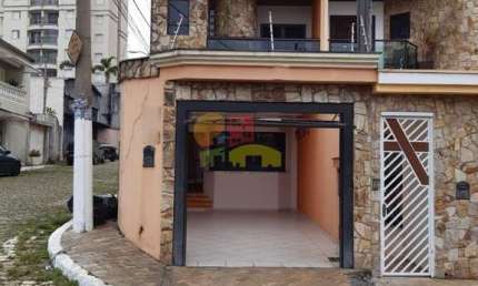 Sobrado para venda em Rudge Ramos de 217.00m² com 3 Quartos, 1 Suite e 2 Garagens