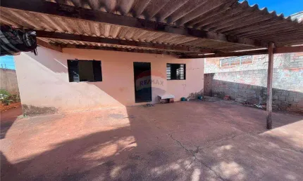 Casa para venda em Jardim Morumbi de 122.50m² com 2 Quartos e 4 Garagens
