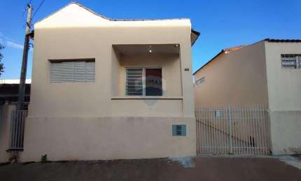 Casa para venda em Vila Guararapes de 88.24m² com 2 Quartos e 3 Garagens