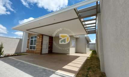 Casa para venda em Mirante de 112.53m² com 3 Quartos, 1 Suite e 4 Garagens