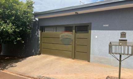 Casa para venda em Jardim Itaú de 180.99m² com 2 Quartos, 2 Suites e 4 Garagens