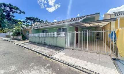 Casa para venda em Colônia Faria de 54.00m² com 3 Quartos e 1 Garagem