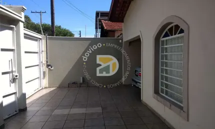 Casa para venda em Jardim Scomparim de 220.00m² com 3 Quartos, 1 Suite e 3 Garagens