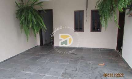 Casa para venda em Jardim Longatto de 220.00m² com 4 Quartos e 1 Garagem