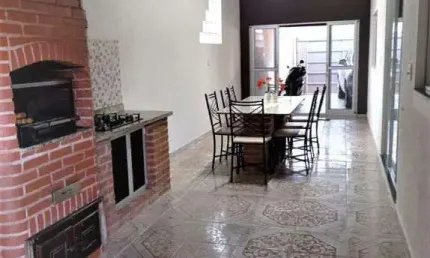 Casa para venda em Jardim Lago de 197.00m² com 3 Quartos, 1 Suite e 2 Garagens