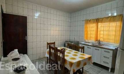 Casa para venda em Vila Éden de 180.00m² com 3 Quartos, 1 Suite e 2 Garagens