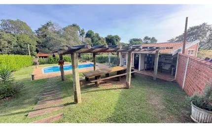 Chácara para venda em Centro de 10000.00m² com 2 Quartos e 1 Suite