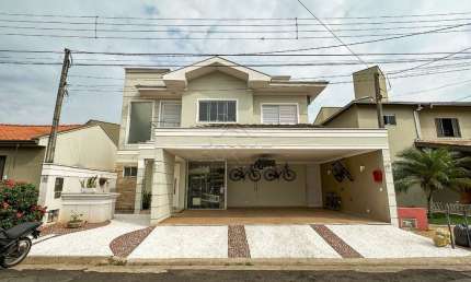 Casa de Condomínio para venda em Dois Córregos de 250.00m² com 3 Quartos, 1 Suite e 3 Garagens