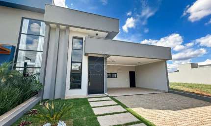 Casa de Condomínio para venda em Taquaral de 245.00m² com 3 Quartos, 3 Suites e 2 Garagens