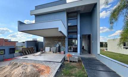 Casa de Condomínio para venda em Jardim São Francisco de 255.00m² com 4 Quartos, 3 Suites e 2 Garagens