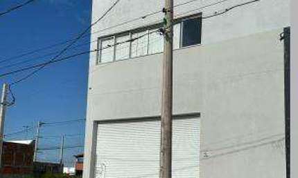 Sala Comercial para alugar em Jardim Colonial de 193.00m² com 2 Garagens