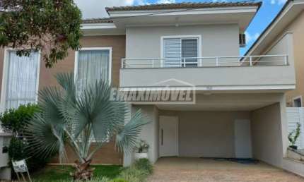 Casa de Condomínio para alugar em Iporanga de 250.00m² com 3 Quartos, 3 Suites e 4 Garagens