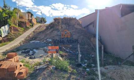 Terreno à venda na Rua Walter Pires Lemos, Vila Pontilhão, Cruzeiro