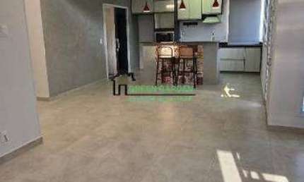Imóvel Comercial para alugar em LOTEAMENTO VALE AZUL I de 220.00m² com 3 Quartos, 3 Suites e 4 Garagens