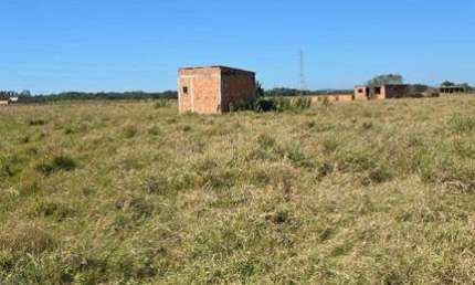 Terreno à venda na Estrada do Gragoá, Unamar, Cabo Frio