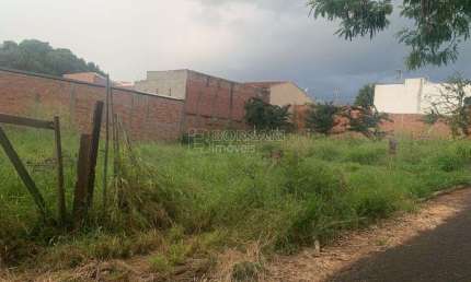 Terreno à venda na Avenida Oswaldo Tedesco, Yolanda Opice, Araraquara