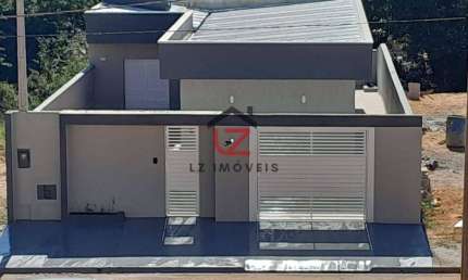 Casa para venda em Jardim Itália de 90.00m² com 3 Quartos, 1 Suite e 2 Garagens