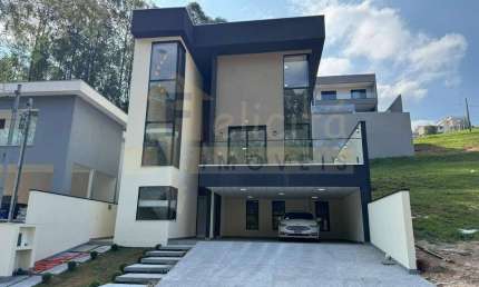 Casa para venda em Aldeia Da Serra de 382.00m² com 3 Quartos, 3 Suites e 4 Garagens