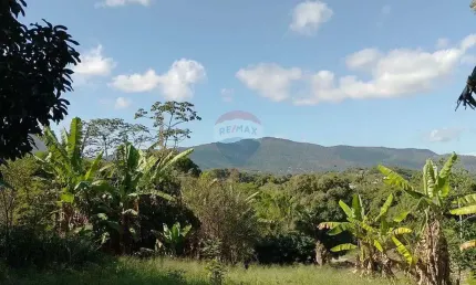 Terreno à venda na Estrada do Cachimbau, 27, Guaratiba, Rio de Janeiro