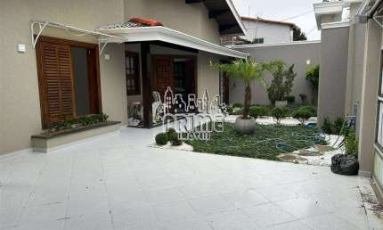 Casa para venda em Caiçara de 116.00m² com 3 Quartos, 2 Suites e 3 Garagens