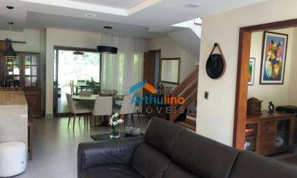 Casa de Condomínio para venda em Fazendinha de 225.00m² com 3 Quartos, 3 Suites e 5 Garagens