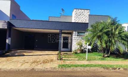 Casa de Condomínio para venda e aluguel em Parque Residencial Damha de 248.00m² com 3 Quartos, 1 Suite e 4 Garagens