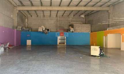 Galpão / Depósito / Armazém para alugar em Engordadouro de 630.00m² com 24 Garagens