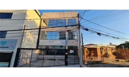 Prédio Comercial para venda em Jardim Faculdade de 200.00m² com 2 Garagens