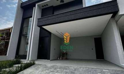 Casa de Condomínio para venda em Condominio Le France de 200.00m² com 3 Quartos, 3 Suites e 4 Garagens