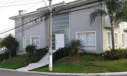 Casa de Condomínio para venda em Granja Viana de 630.00m² com 4 Quartos, 4 Suites e 6 Garagens