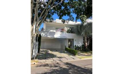Casa de Condomínio para alugar em Parque Reserva Fazenda Imperial de 280.00m² com 3 Quartos, 3 Suites e 4 Garagens