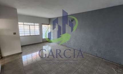 Casa para alugar em Jardim Centenário de 300.00m² com 2 Quartos e 1 Garagem