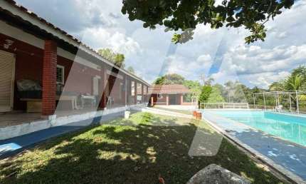 Chácara para venda em São Pedro de 214.00m² com 1 Quarto e 3 Suites