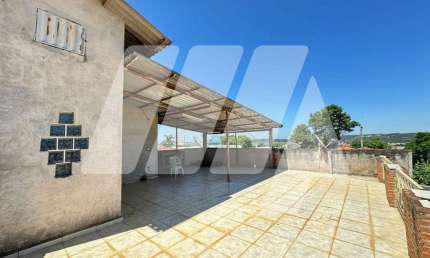 Casa para venda em São Pedro de 193.00m² com 7 Quartos, 1 Suite e 2 Garagens