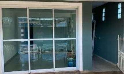 Casa para venda e aluguel em Jardim Monte Cristo de 122.00m² com 2 Quartos