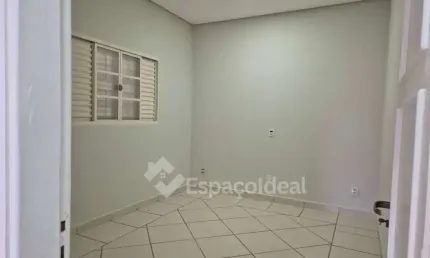 Casa para venda em Centro de 171.00m² com 3 Quartos e 1 Garagem