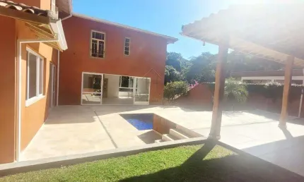 Casa de Condomínio para venda em Altos De São Fernando de 410.00m² com 4 Quartos, 4 Suites e 6 Garagens