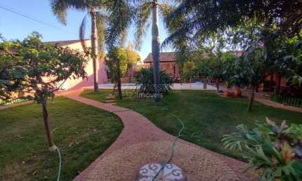 Casa para venda em Jardim Aclimação de 323.00m² com 4 Quartos, 1 Suite e 4 Garagens