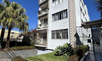 Apartamento para venda em Mercês de 92.00m² com 3 Quartos, 1 Suite e 1 Garagem