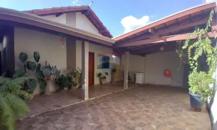 Casa para venda em Loteamento Linda Chaib de 159.00m² com 3 Quartos e 2 Garagens