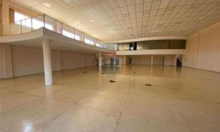 Sala Comercial para alugar em Jardim Brasil de 500.00m² com 4 Garagens