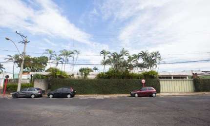 Casa para venda em Jardim Primavera de 354.00m² com 4 Quartos, 1 Suite e 4 Garagens