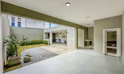 Casa para venda em Loteamento Residencial Jatobá de 300.00m² com 3 Quartos, 1 Suite e 4 Garagens