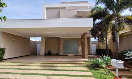 Casa de Condomínio para alugar em Loteamento Recanto Do Lago de 290.00m² com 3 Quartos, 3 Suites e 4 Garagens