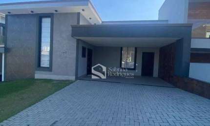 Casa de Condomínio para alugar em Residencial Milano de 250.00m² com 3 Quartos, 3 Suites e 4 Garagens