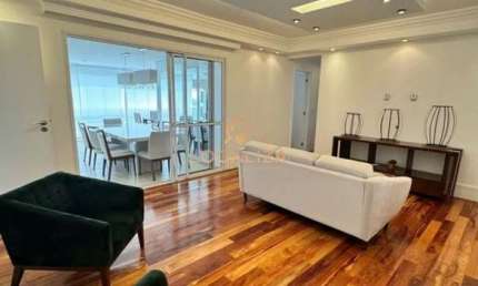 Apartamento para venda em Condomínio Royal Park de 125.00m² com 4 Quartos, 2 Suites e 2 Garagens