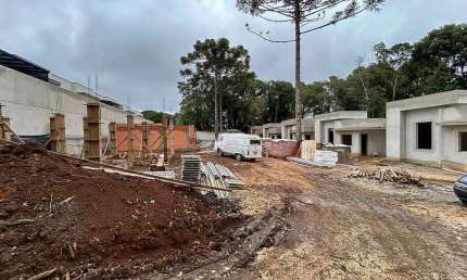 Casa para venda em São Gabriel de 58.00m² com 3 Quartos, 1 Suite e 1 Garagem